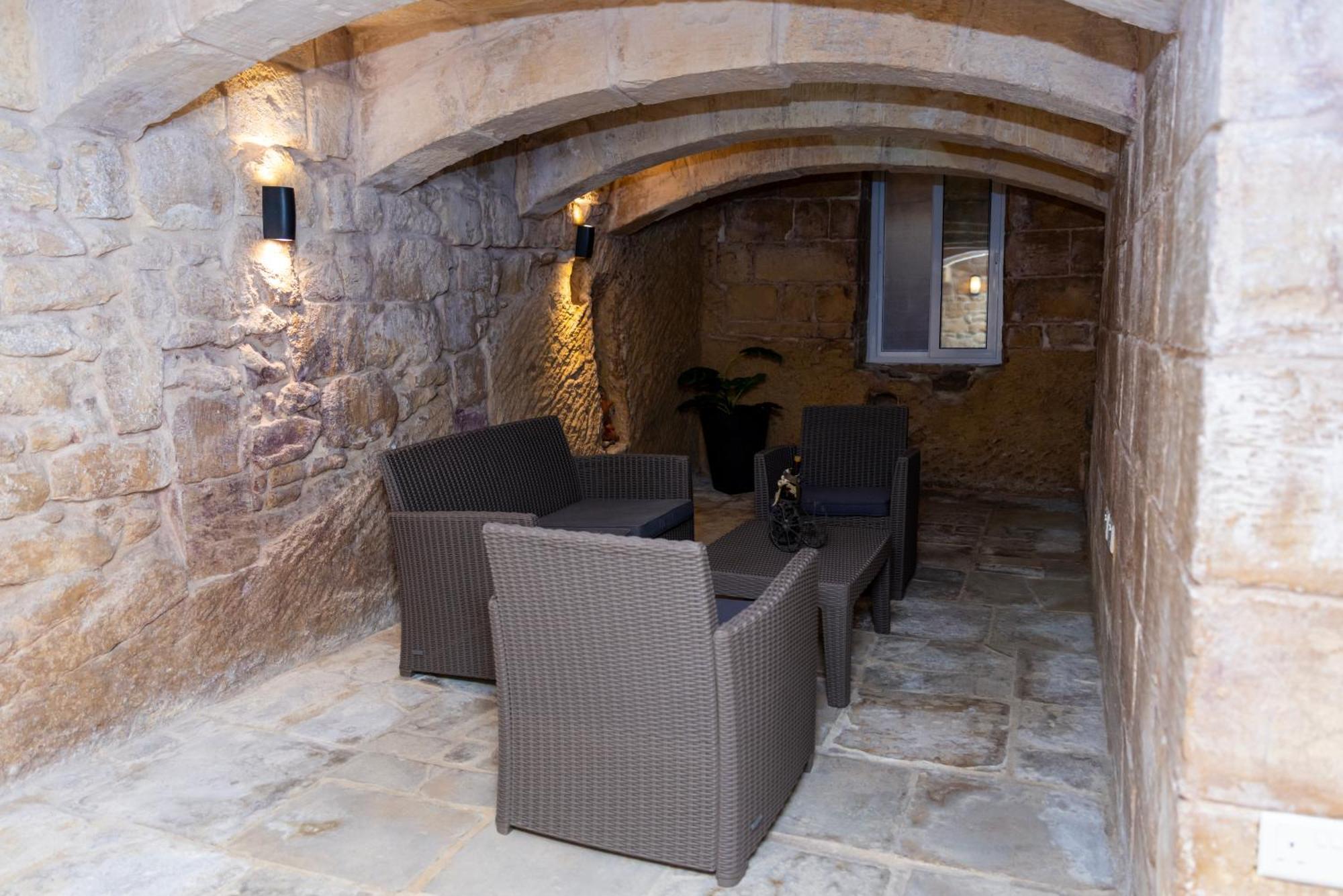 Great Siege Apartment Сенглі Екстер'єр фото